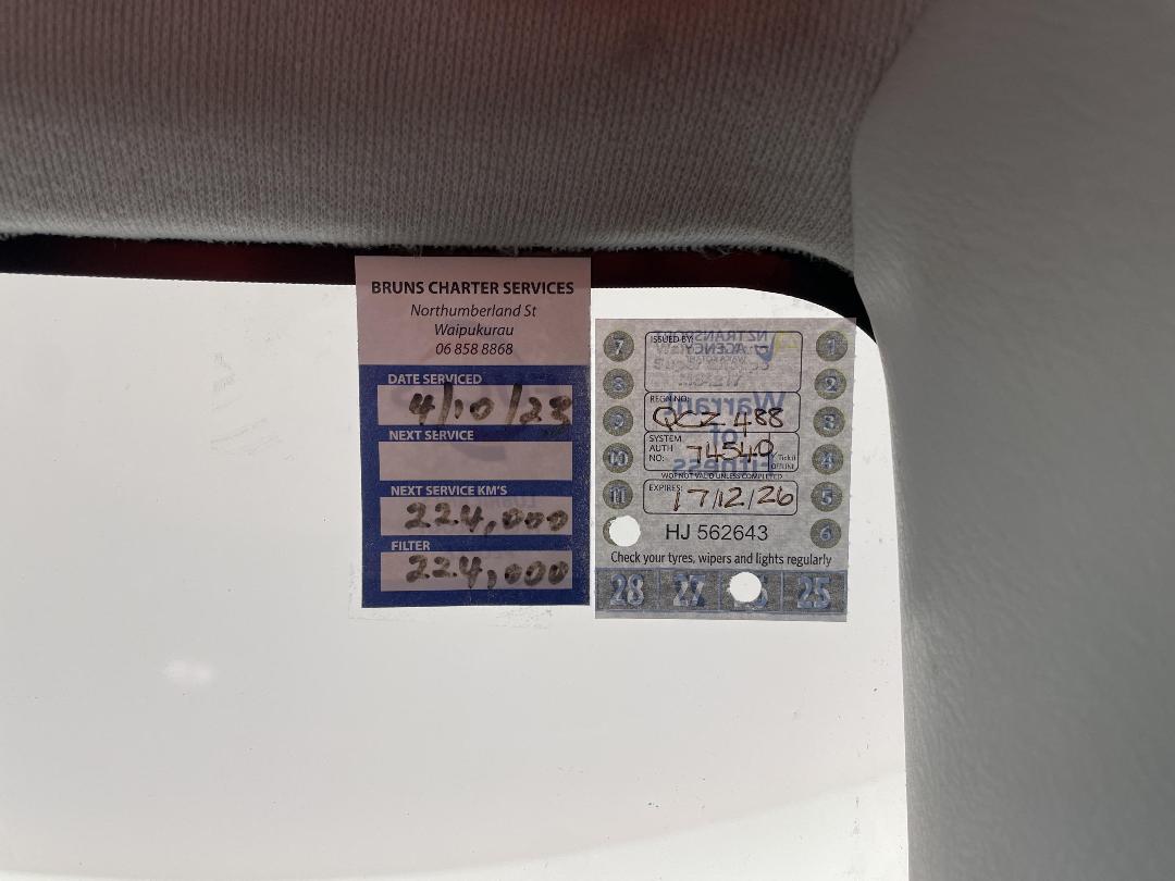 Photo '22' of Mazda MPV Photo '22' of Mazda MPV