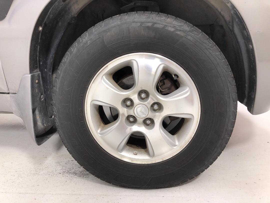 Photo '2' of Mazda Tribute SDX