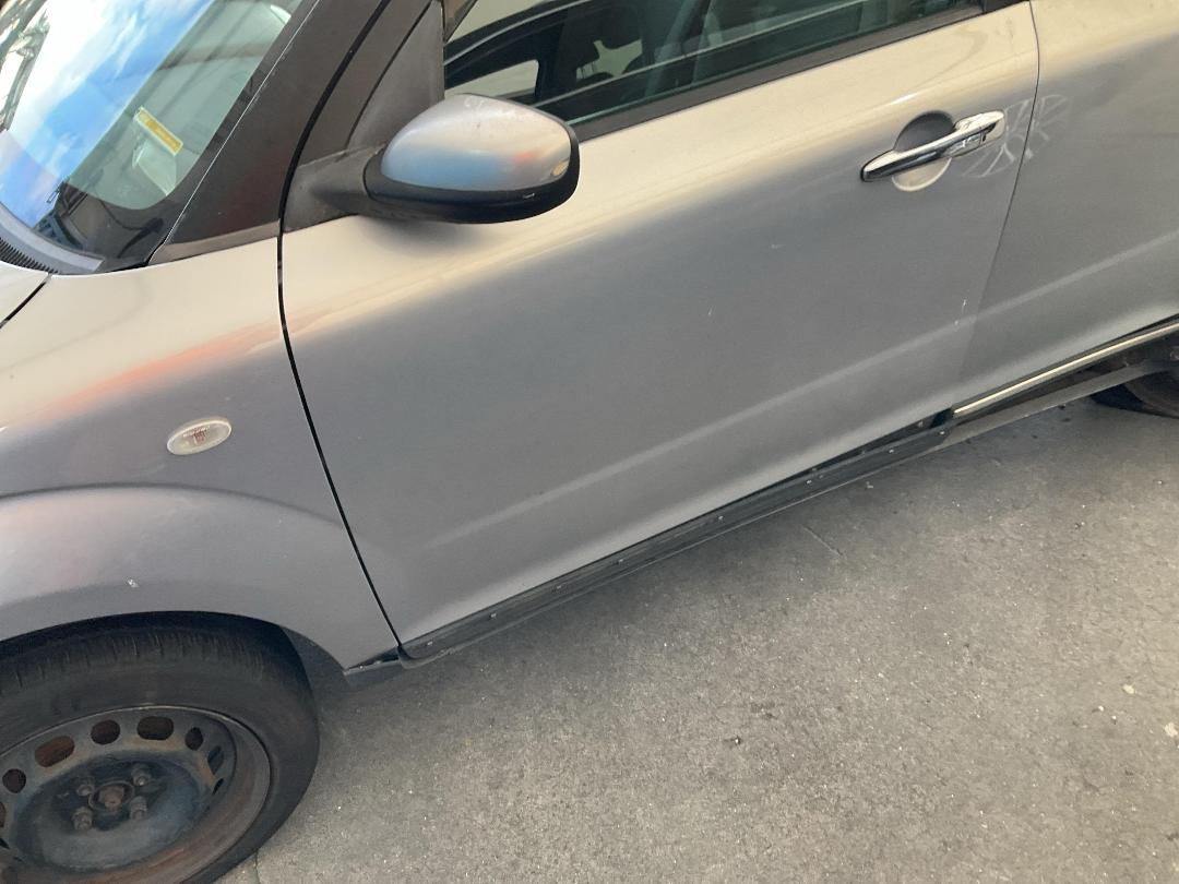 Photo '8' of Mazda Verisa Photo '8' of Mazda Verisa