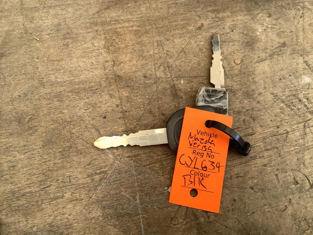 Photo '23' of Mazda Verisa