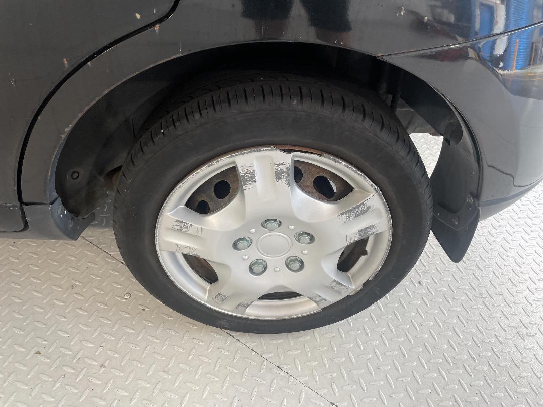 Photo '11' of Mazda Verisa