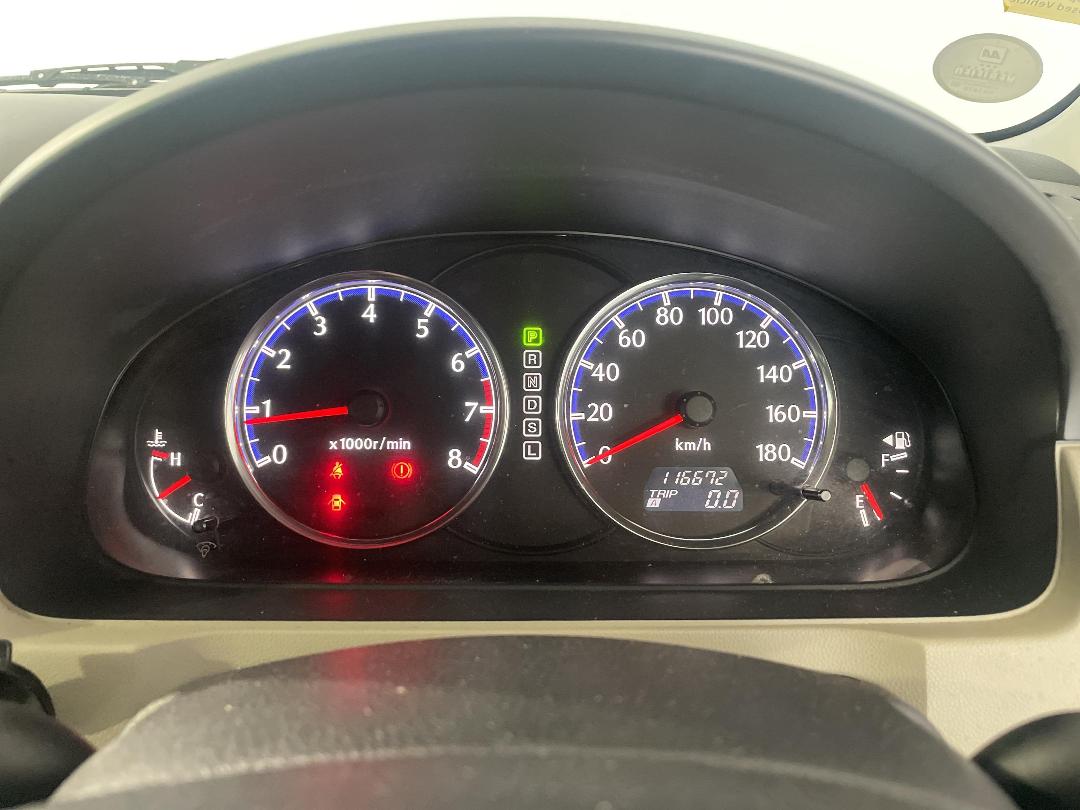 Photo '16' of Mazda Verisa