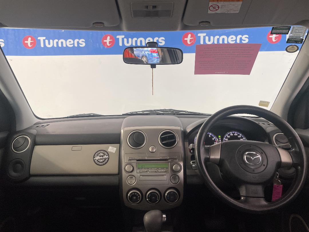 Photo '19' of Mazda Verisa