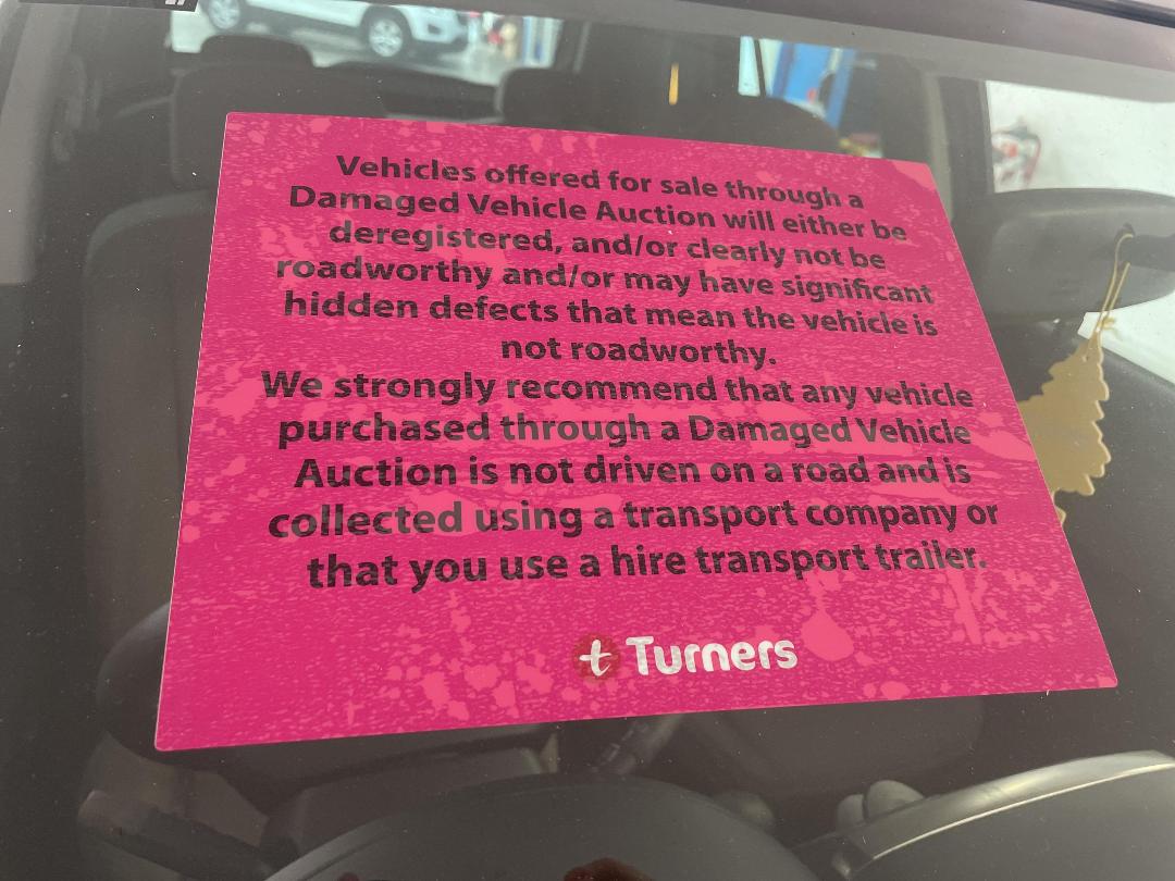 Photo '28' of Mazda Verisa