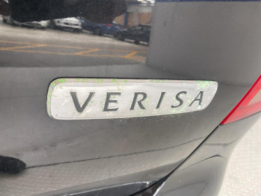 Photo '30' of Mazda Verisa