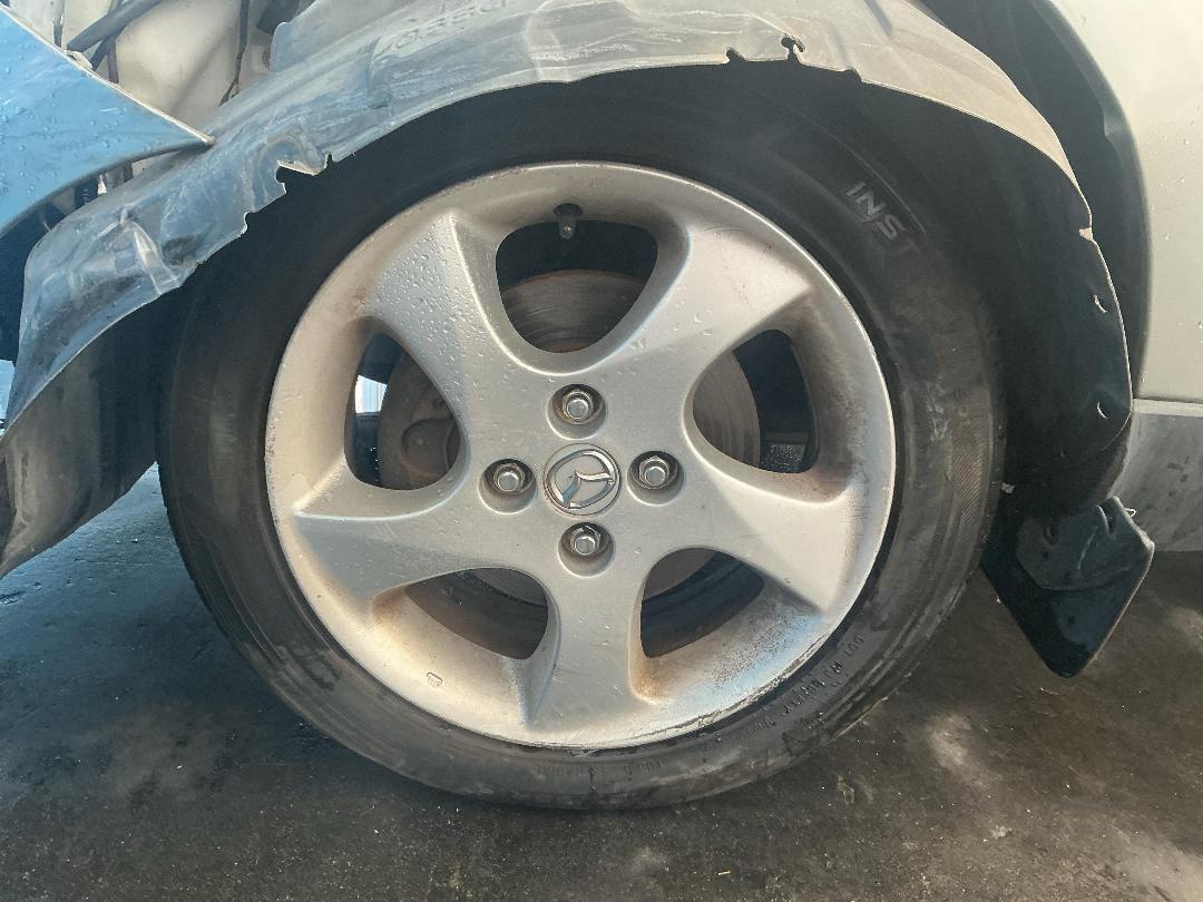 Photo '4' of Mazda Verisa