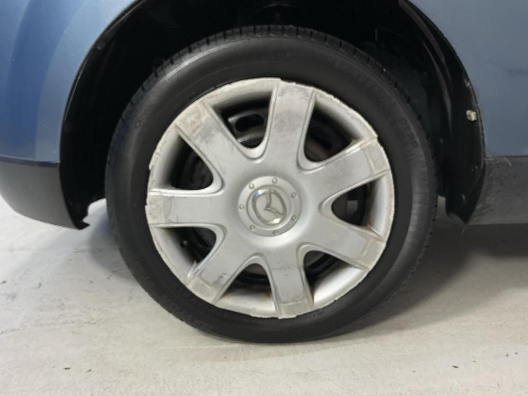 Photo '10' of Mazda Verisa