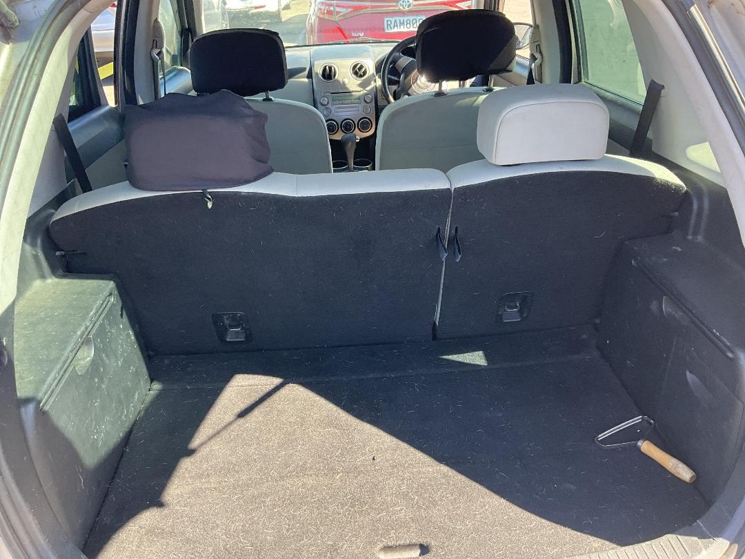 Photo '6' of Mazda Verissa