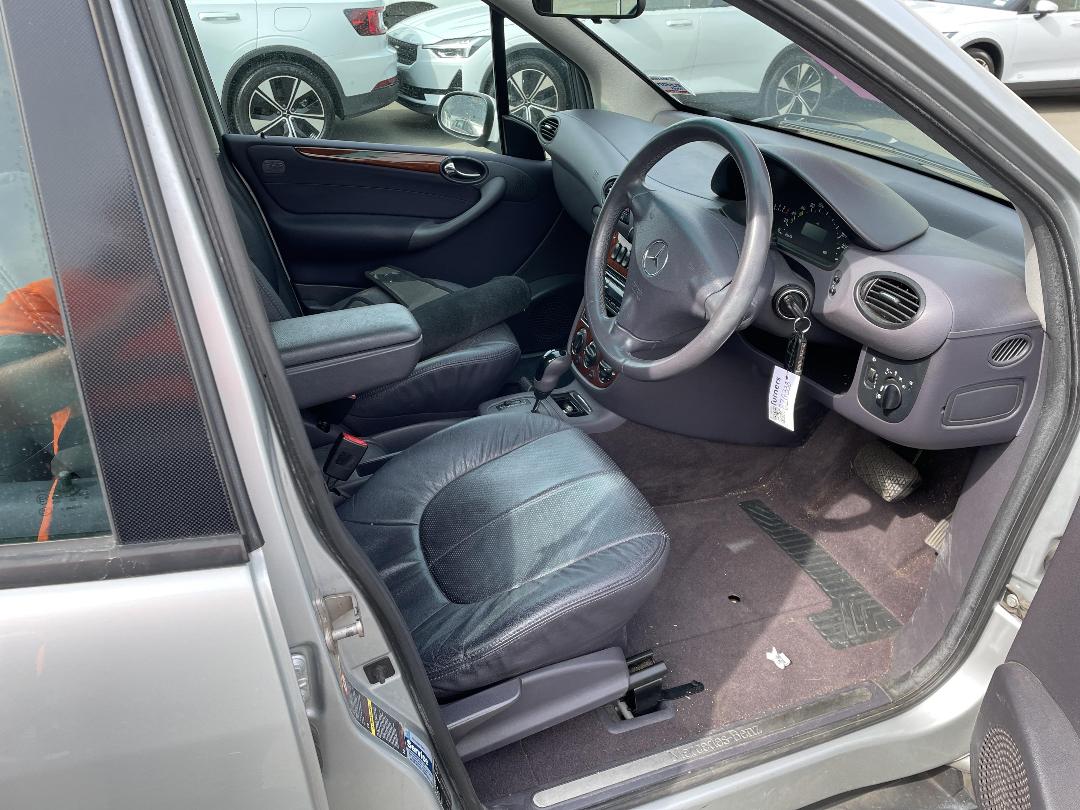 Photo '15' of Mercedes-Benz A-Class A160 Elegance