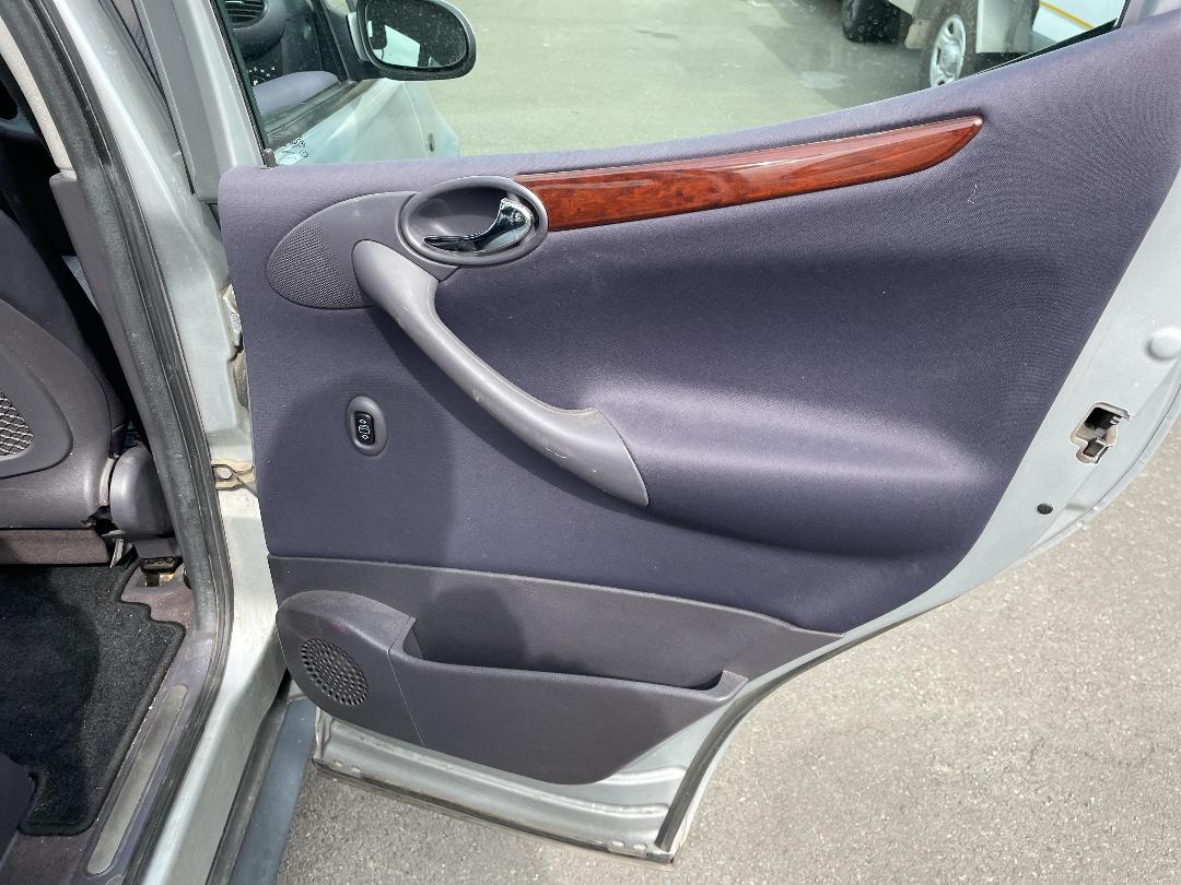 Photo '18' of Mercedes-Benz A-Class A160 Elegance