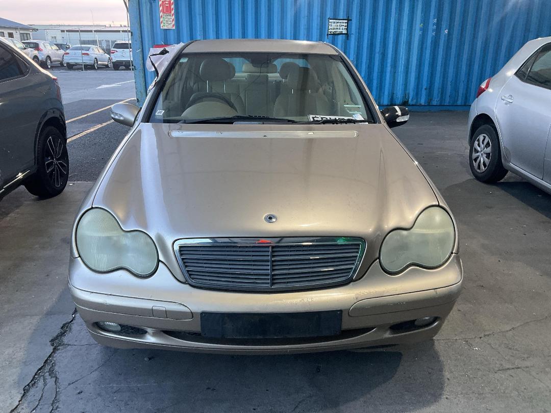 Photo '6' of Mercedes-Benz C-Class CK