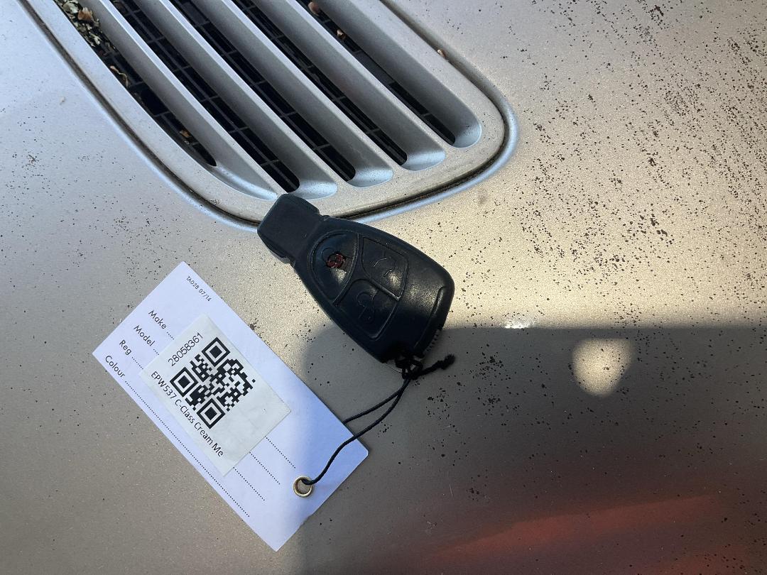 Photo '27' of Mercedes-Benz C-Class CK