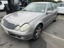 Thumbnail '2' of Mercedes-Benz E-Class E2.4 Classic