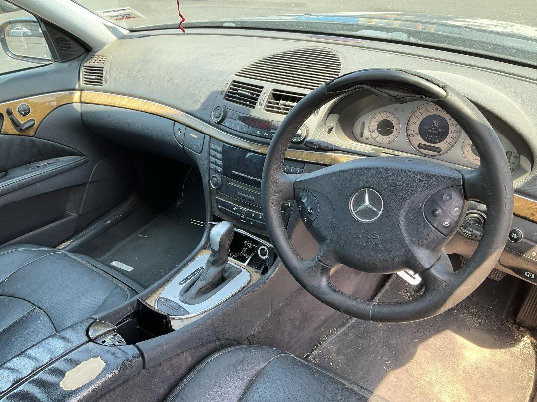 Photo '10' of Mercedes-Benz E-Class Avantgarde Photo '10' of Mercedes-Benz E-Class Avantgarde