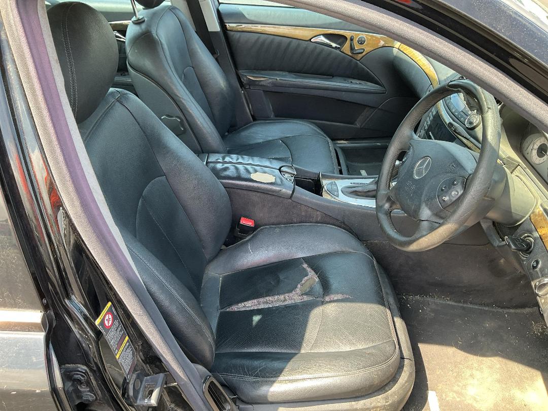 Photo '11' of Mercedes-Benz E-Class Avantgarde Photo '11' of Mercedes-Benz E-Class Avantgarde