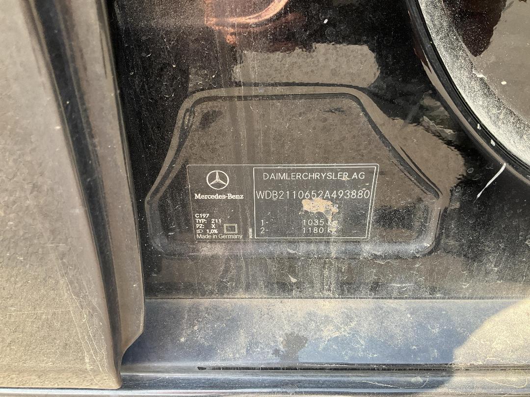 Photo '8' of Mercedes-Benz E-Class Avantgarde Photo '8' of Mercedes-Benz E-Class Avantgarde