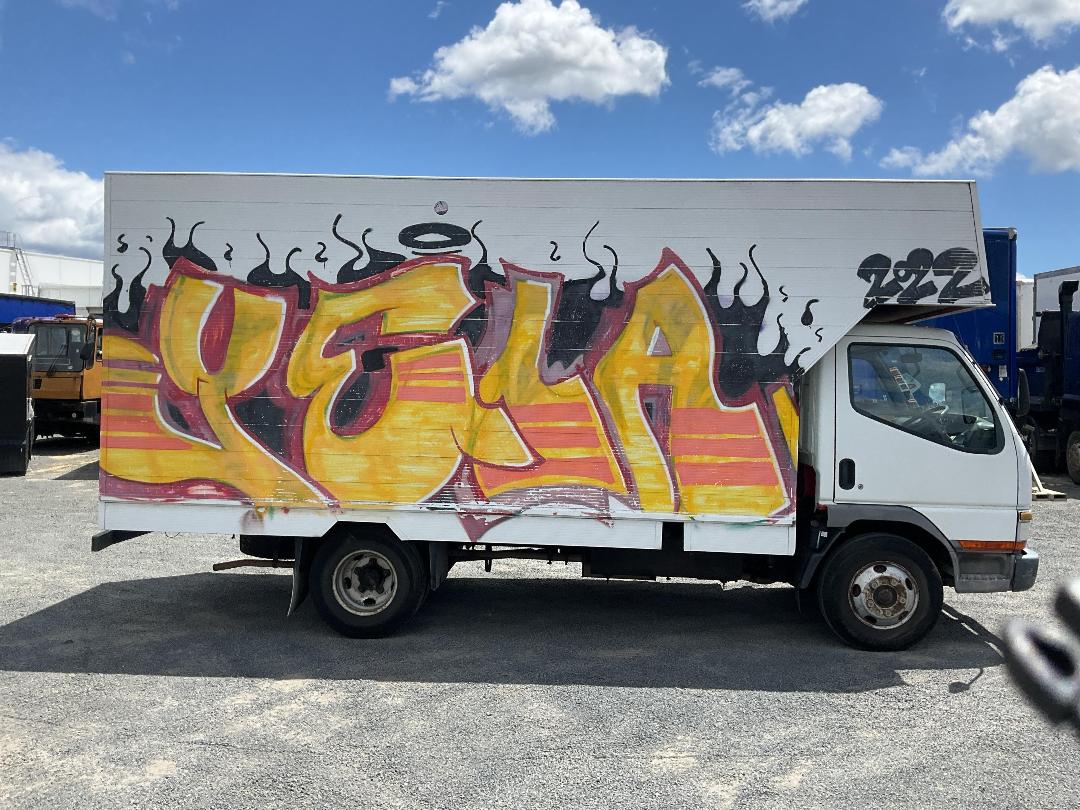 Photo '3' of Mitsubishi Canter Cab Chassis