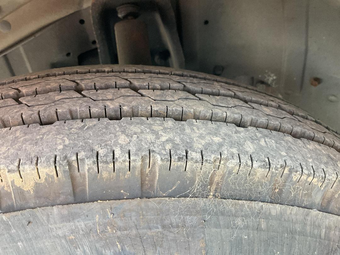 Photo '34' of Mitsubishi Canter Cab Chassis