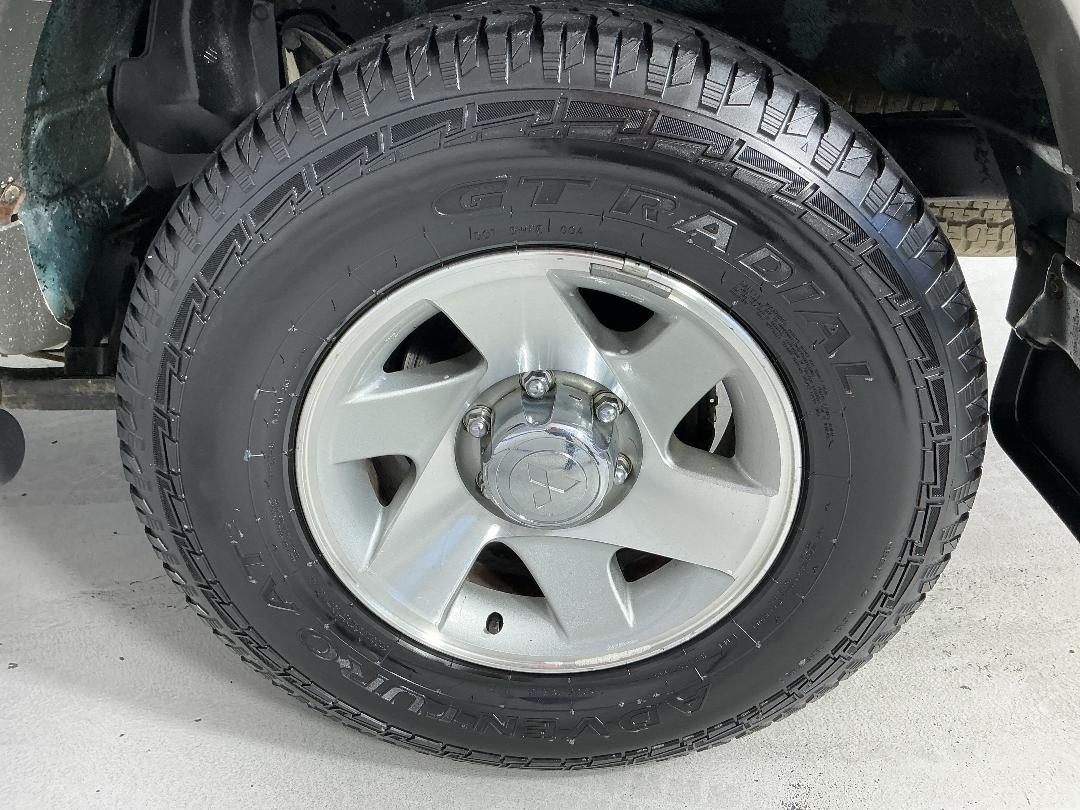 Photo '11' of Mitsubishi Challenger