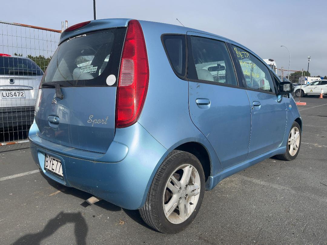 Photo '6' of Mitsubishi Colt Sport