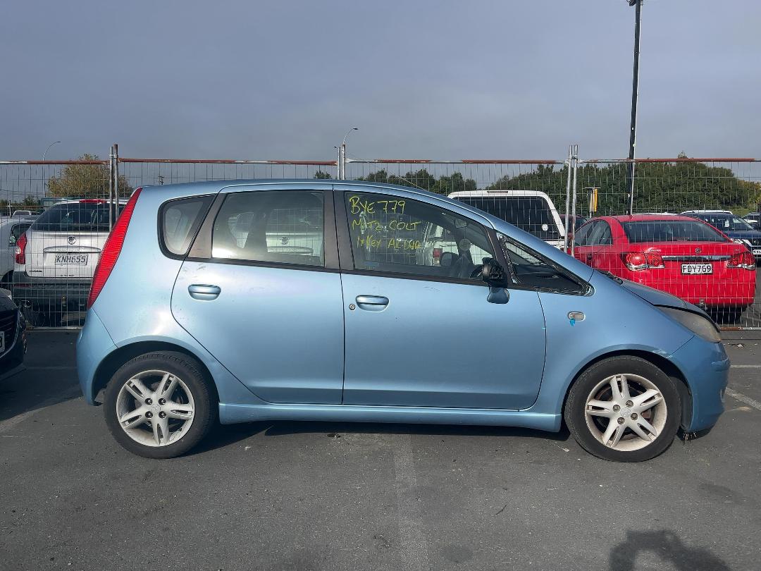 Photo '7' of Mitsubishi Colt Sport