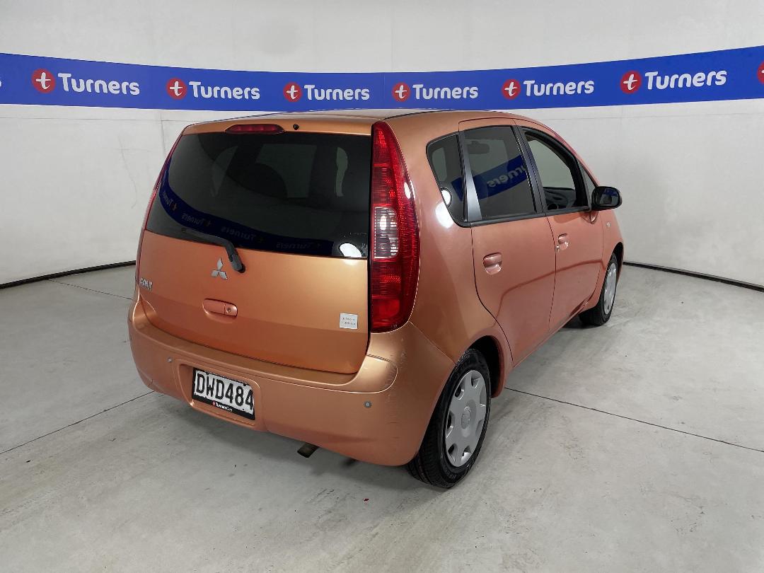 Photo '7' of Mitsubishi Colt