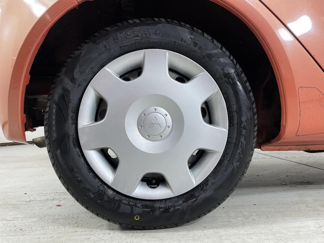 Photo '12' of Mitsubishi Colt