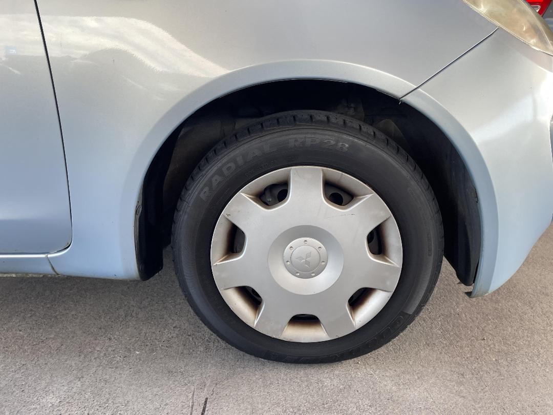 Photo '2' of Mitsubishi Colt Photo '2' of Mitsubishi Colt