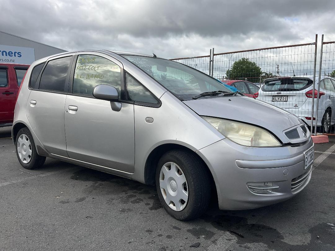 Photo '2' of Mitsubishi Colt