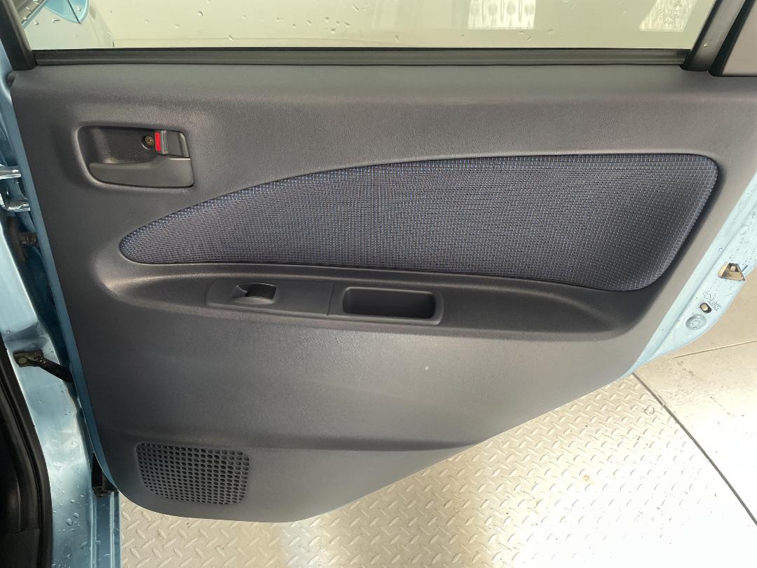 Photo '19' of Mitsubishi Colt Photo '19' of Mitsubishi Colt