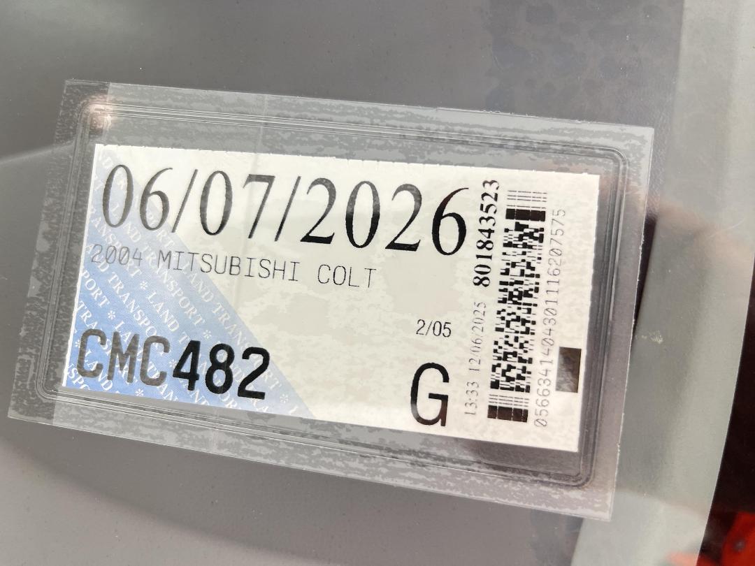 Photo '24' of Mitsubishi Colt Photo '24' of Mitsubishi Colt