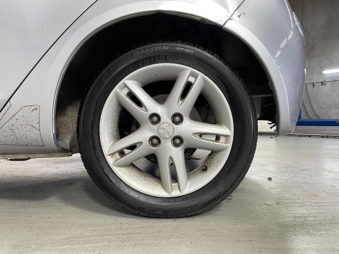 Photo '11' of Mitsubishi Colt