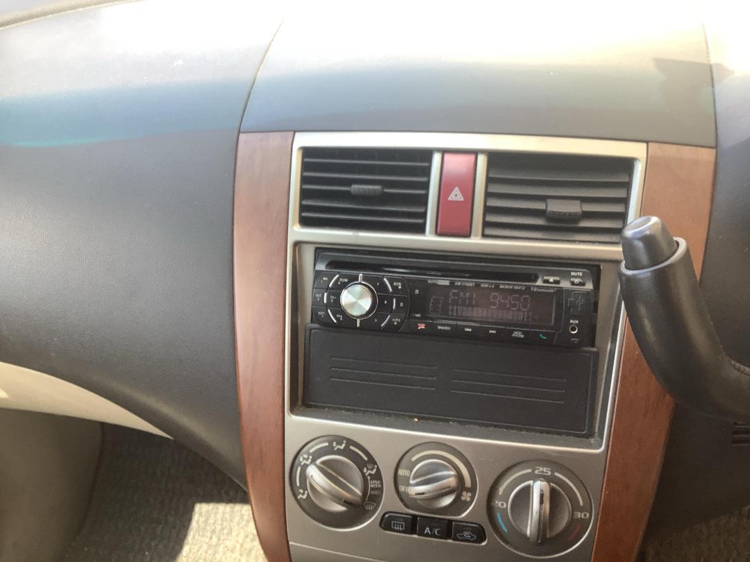 Photo '16' of Mitsubishi Colt Photo '16' of Mitsubishi Colt