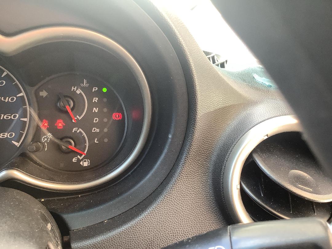 Photo '15' of Mitsubishi Colt Photo '15' of Mitsubishi Colt