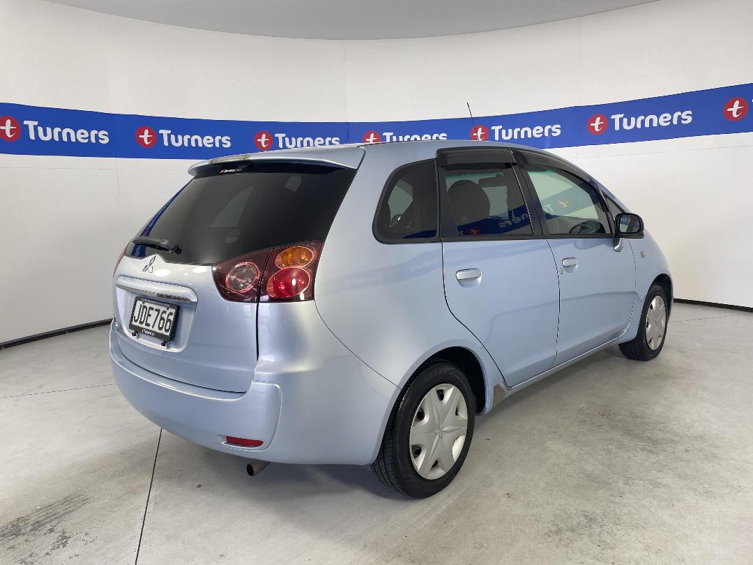 Photo '7' of Mitsubishi Colt