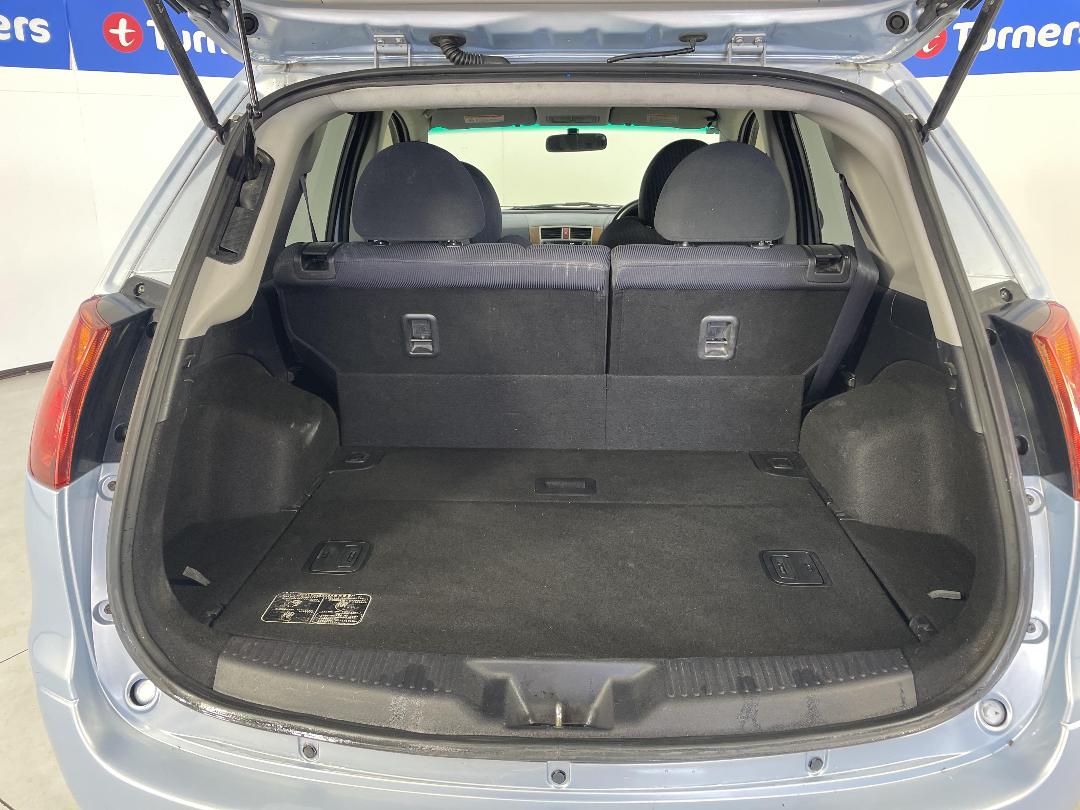 Photo '14' of Mitsubishi Colt