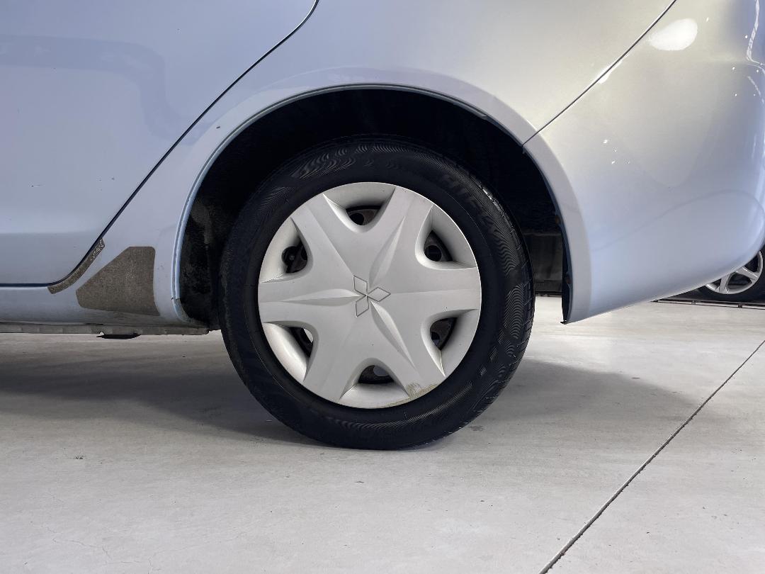 Photo '11' of Mitsubishi Colt