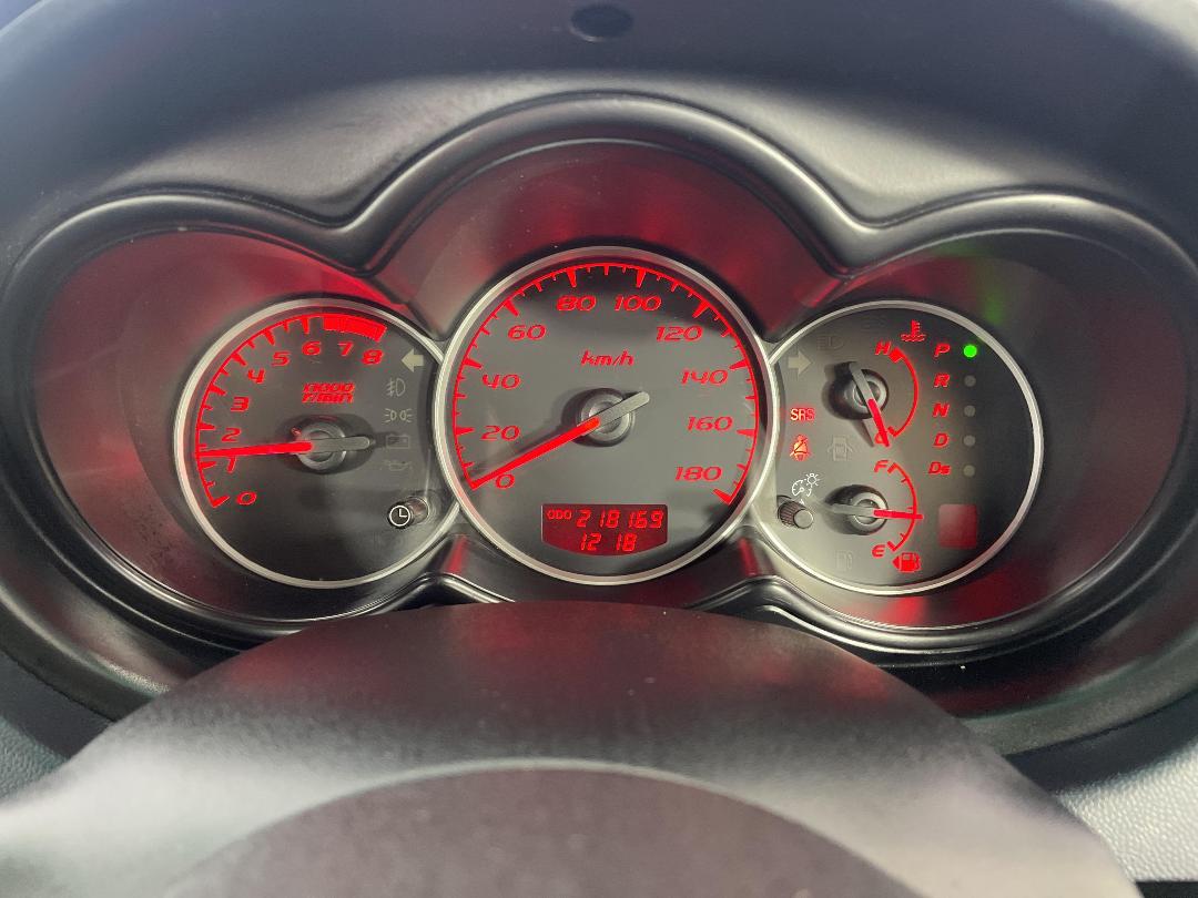 Photo '21' of Mitsubishi Colt