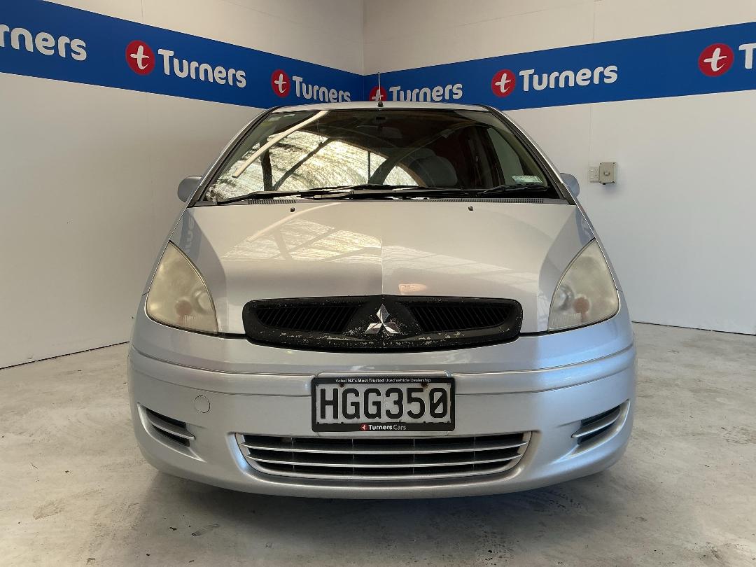 Photo '2' of Mitsubishi Colt Photo '2' of Mitsubishi Colt