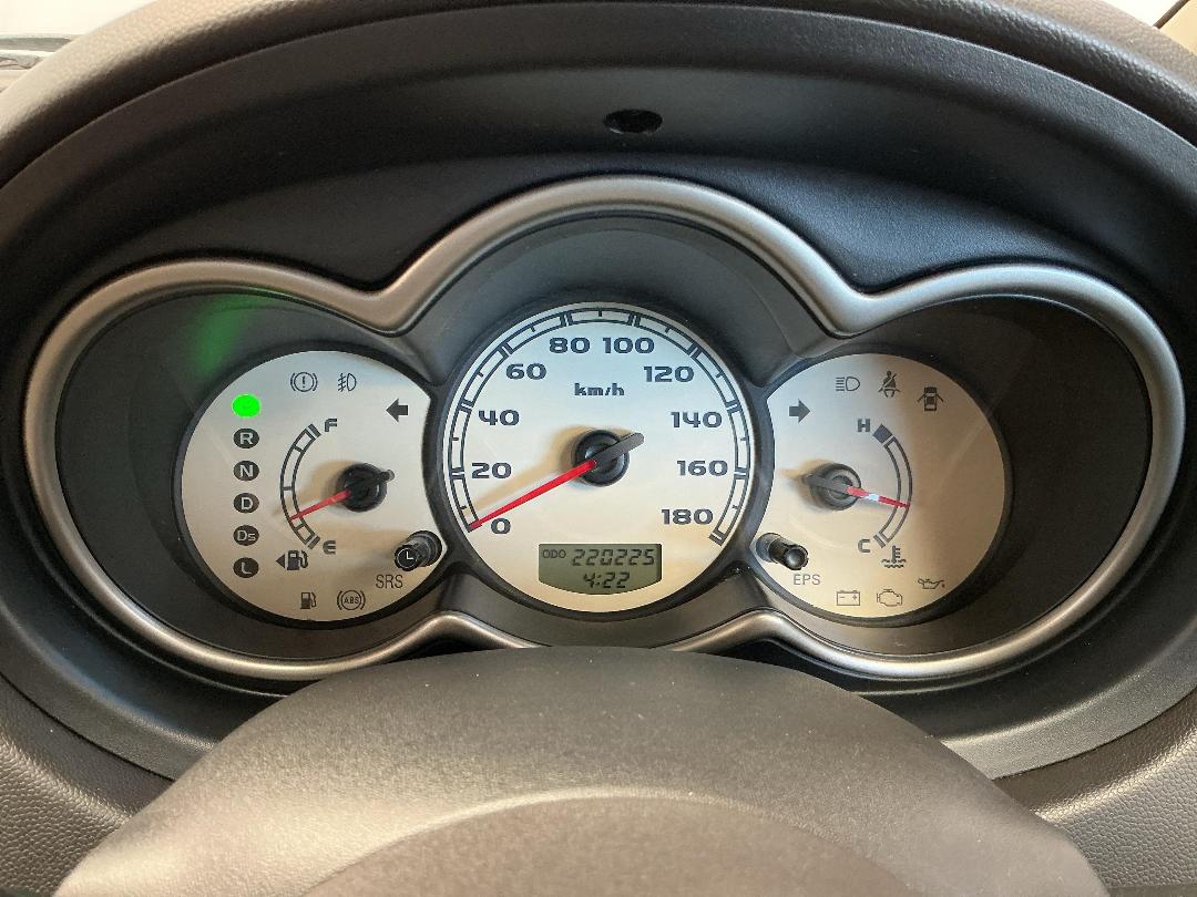 Photo '21' of Mitsubishi Colt Photo '21' of Mitsubishi Colt