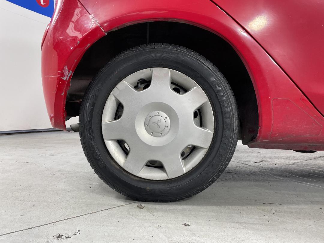 Photo '12' of Mitsubishi Colt Photo '12' of Mitsubishi Colt