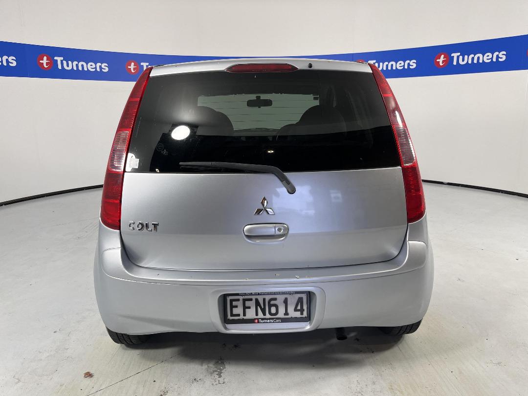 Photo '6' of Mitsubishi Colt