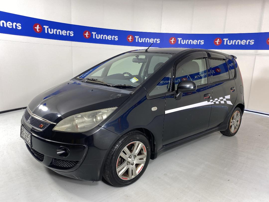 Photo '4' of Mitsubishi Colt