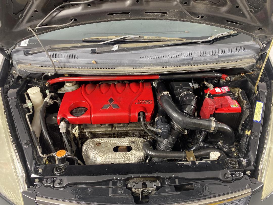 Photo '13' of Mitsubishi Colt