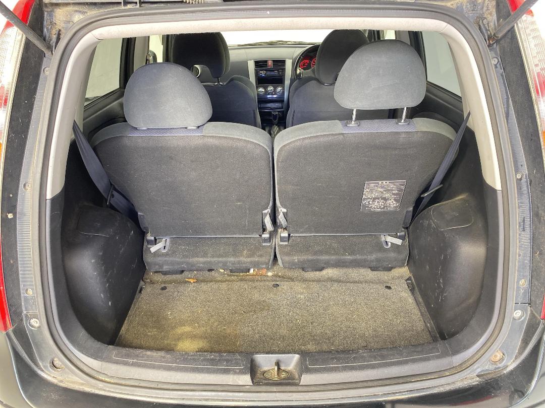 Photo '14' of Mitsubishi Colt