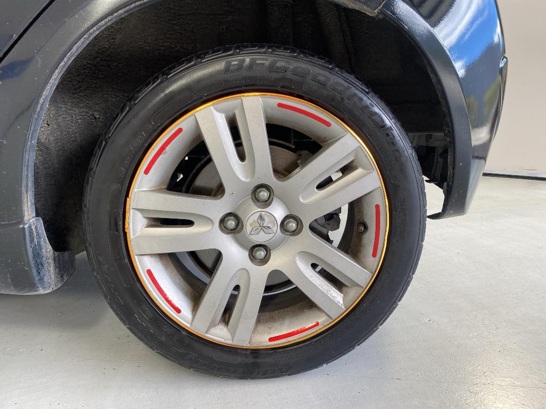 Photo '11' of Mitsubishi Colt