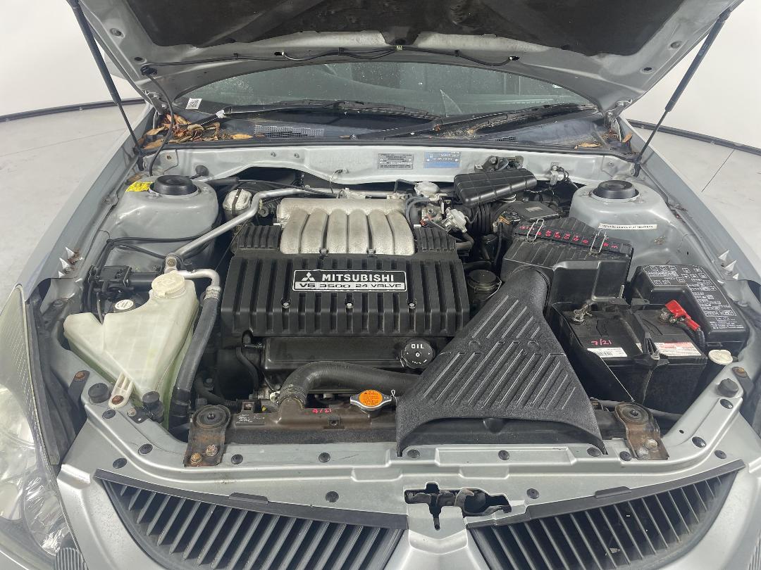 Photo '11' of Mitsubishi Diamante VR