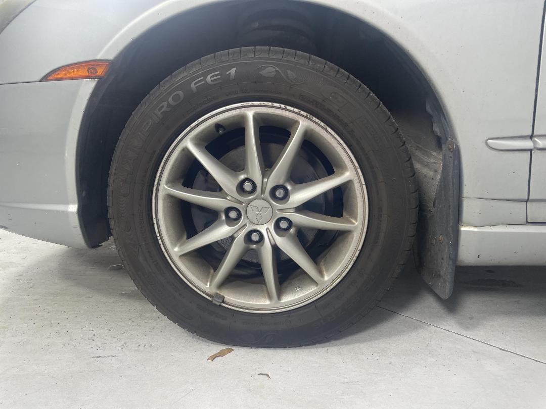 Photo '8' of Mitsubishi Diamante VR