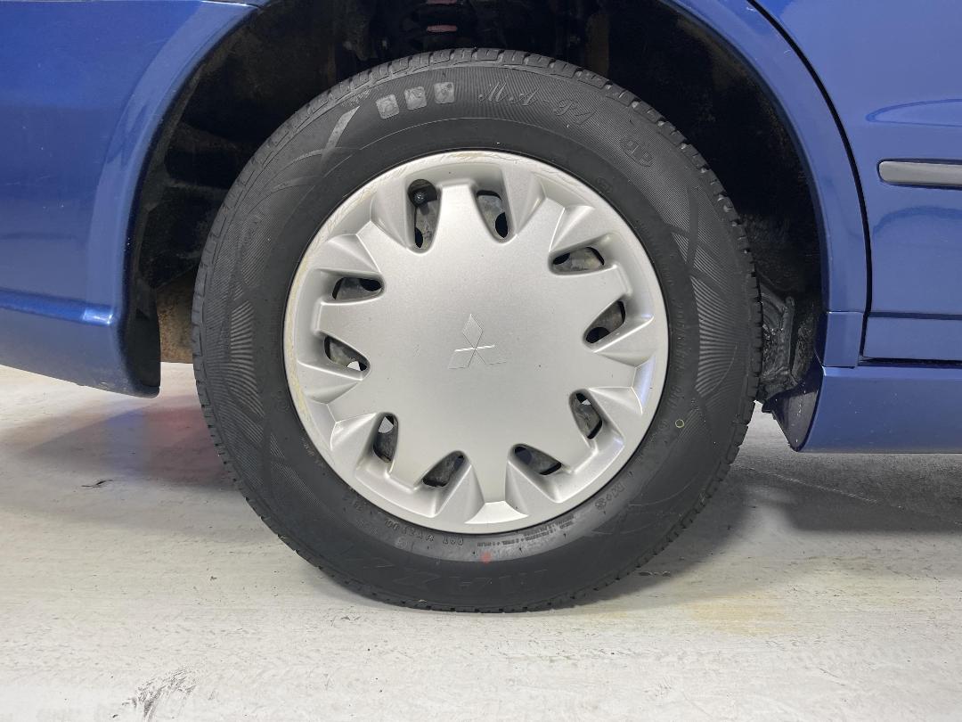 Photo '12' of Mitsubishi Diamante