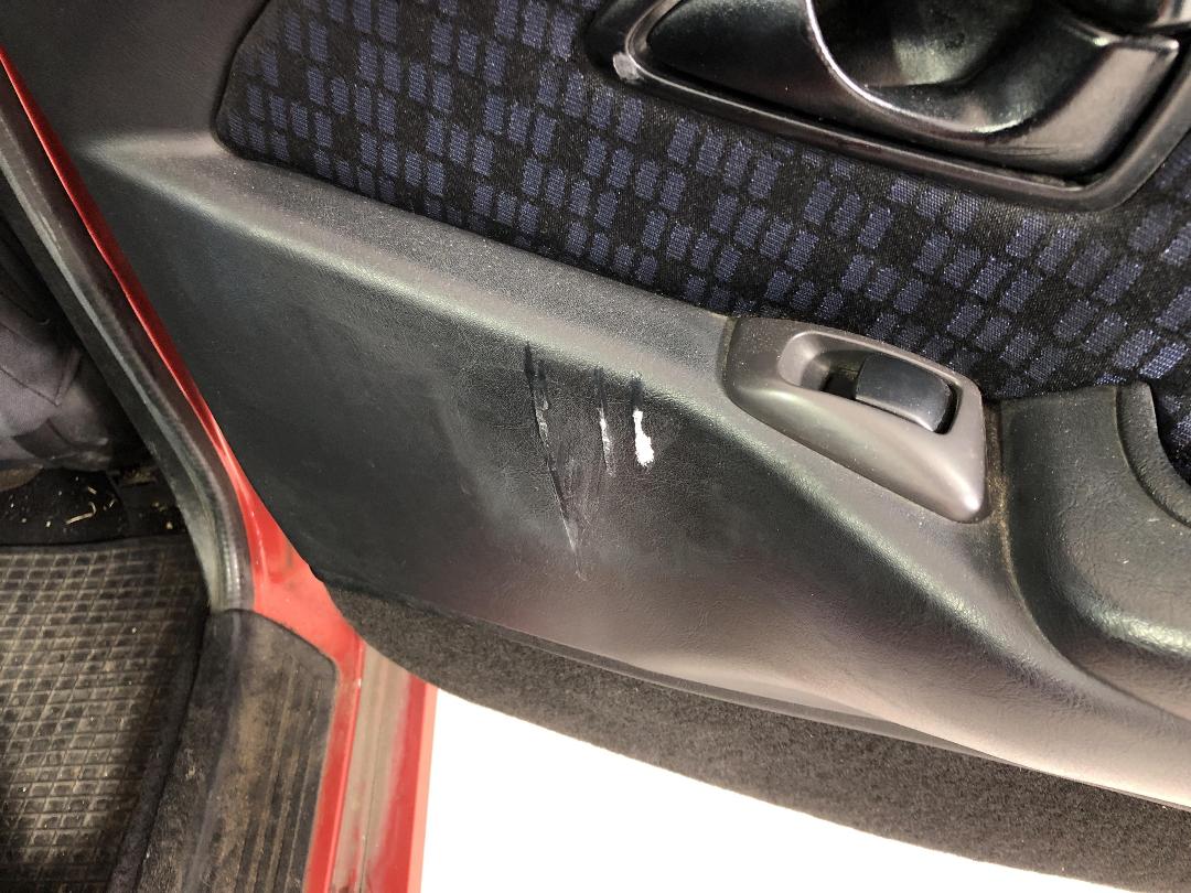 Photo '23' of Mitsubishi Diamante